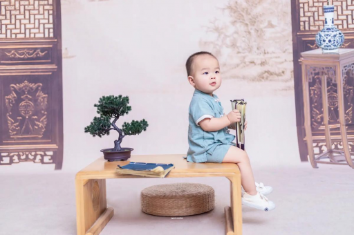 龙口宝宝眼袋发黑